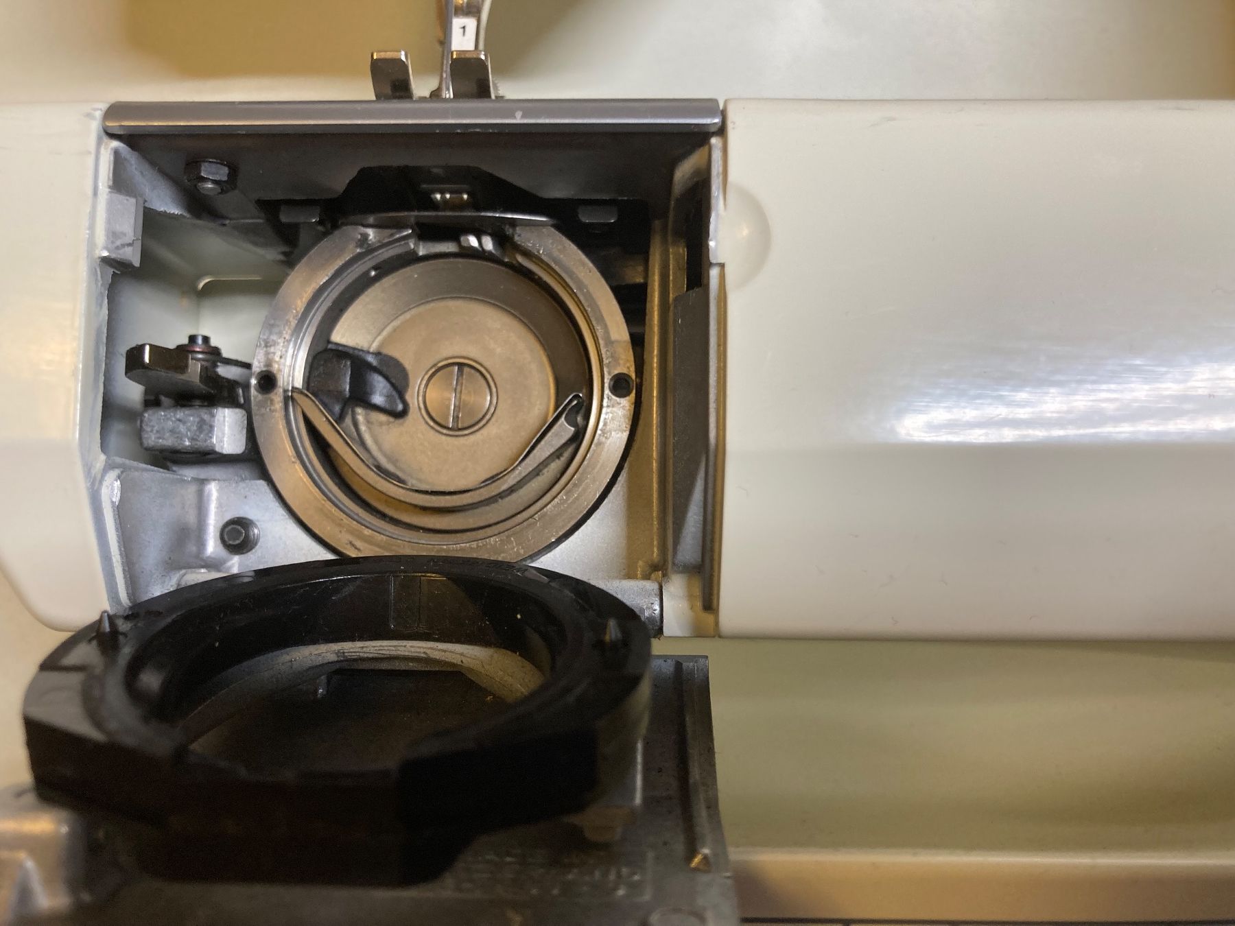 Bernina Macchine da cucire: Bernina 1020 – Usato da Zuchwil venduto da Pilat99 5