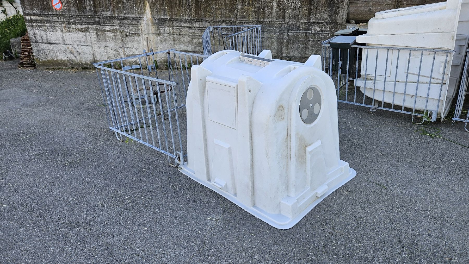 Futter: Kälberiglu – Gebraucht aus Eschenbach LU von VeltenST 2