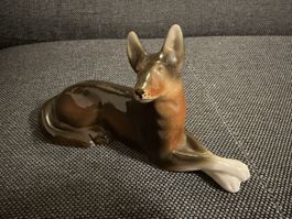 Royal Dux Bohemia Schäferhund aus Porzellan