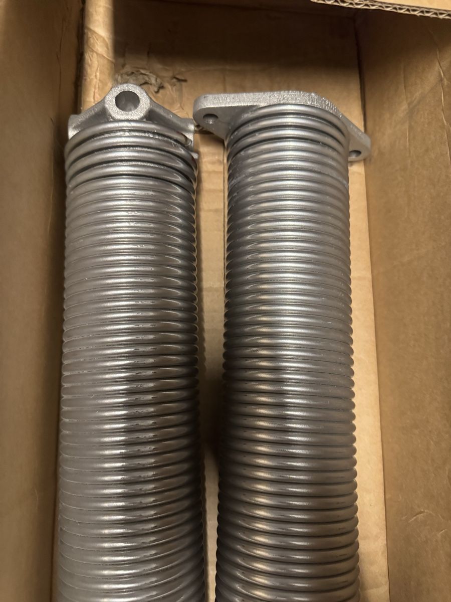 Altro Materiale elettrico: Garagentor- Torsionsfeder  2 stk. Neu – Nuovo (secondo la descrizione) da Schlieren venduto da Freundlich02 4