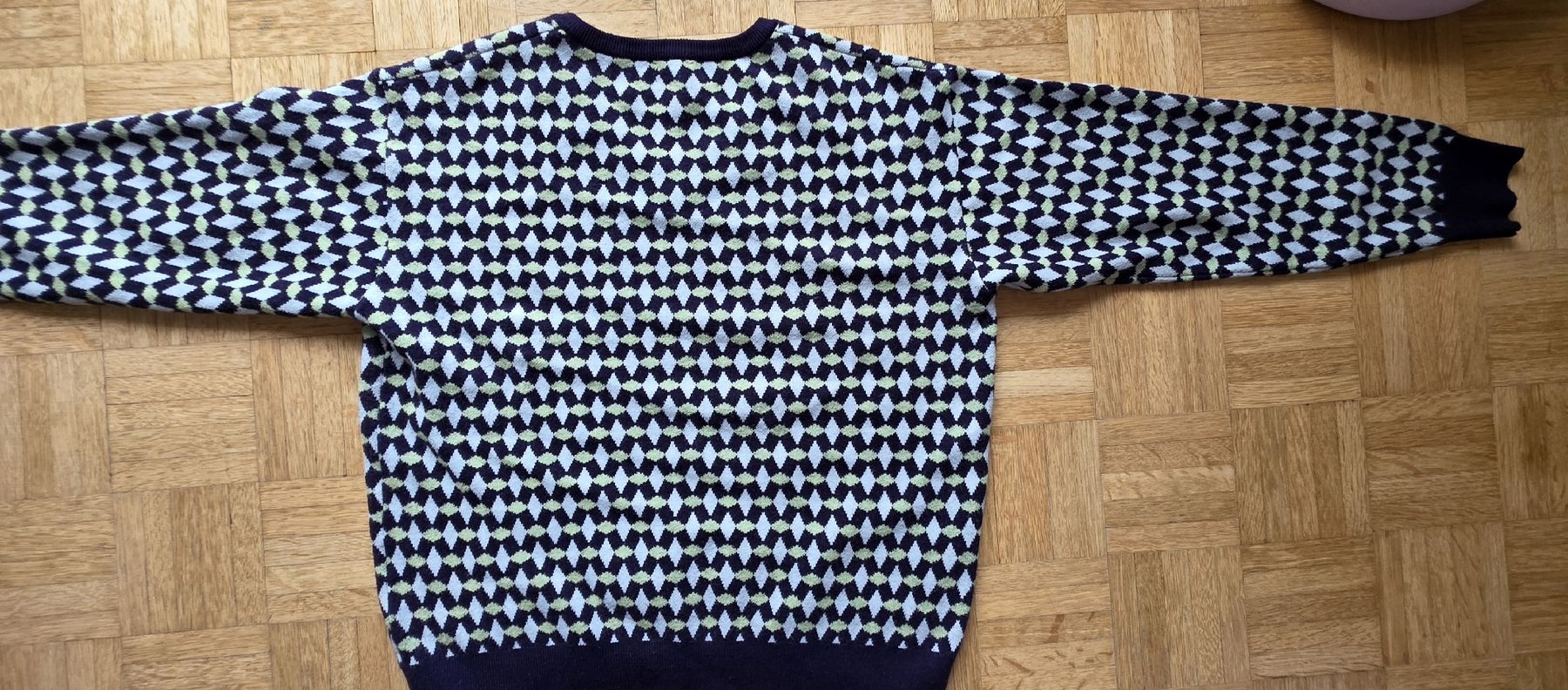 Pulls & Sweat-shirts: Pull Col V – D'occasion à Yverdon-les-Bains par van_dq65 3