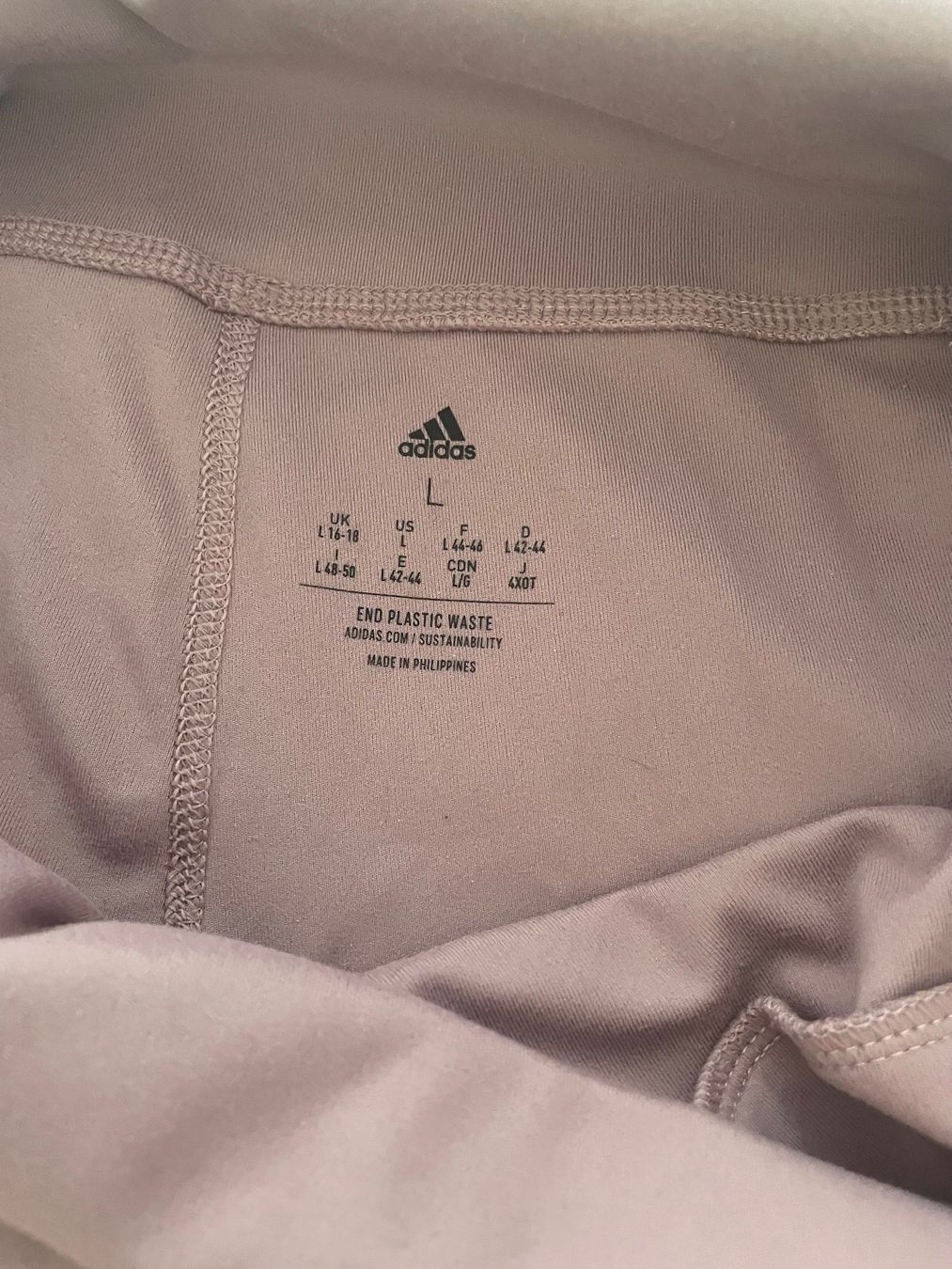 Adidas Leggings: Sportleggins Adidas – Usato da Schaffhausen venduto da kon_9tj8 2