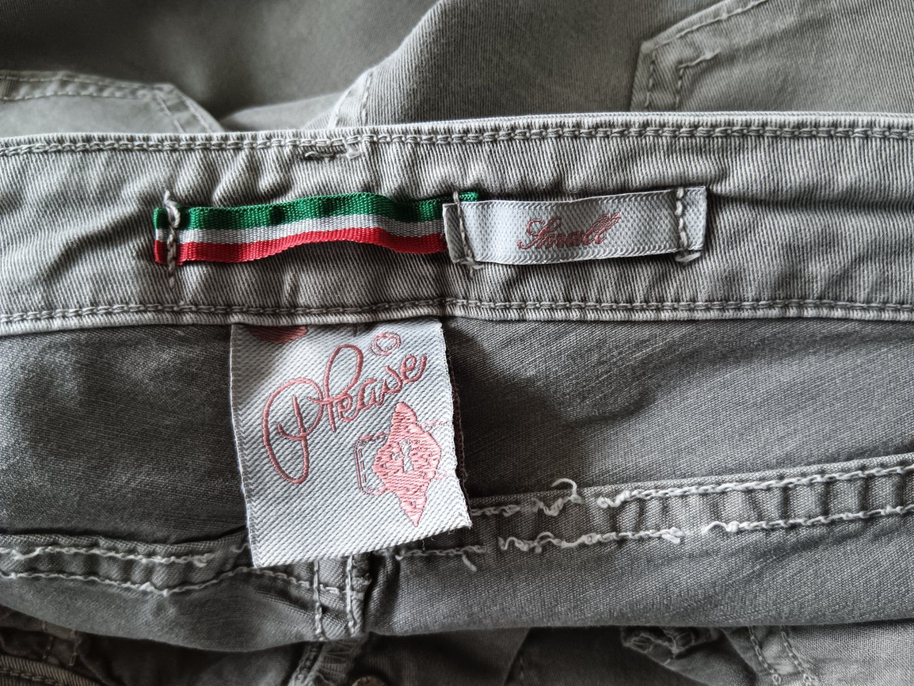 Please Jeans Jeans: PLEASE Jeans P90 taille / Grosse S – Usato da Cossonay-ville venduto da Super-Price-Quality 9
