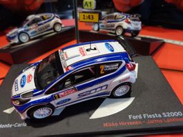 Ford Fiesta S2000  1-43 (mit Box) IXO   (A1)