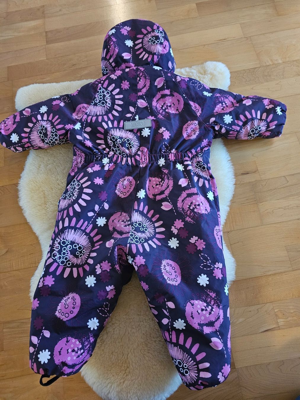 Completi: Baby Schneeoverall – Usato da Kriessern venduto da Bugggyyy 1
