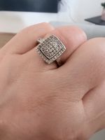 Wunderschöner Silberring mit Zirkonia Steinen, Grösse 17
