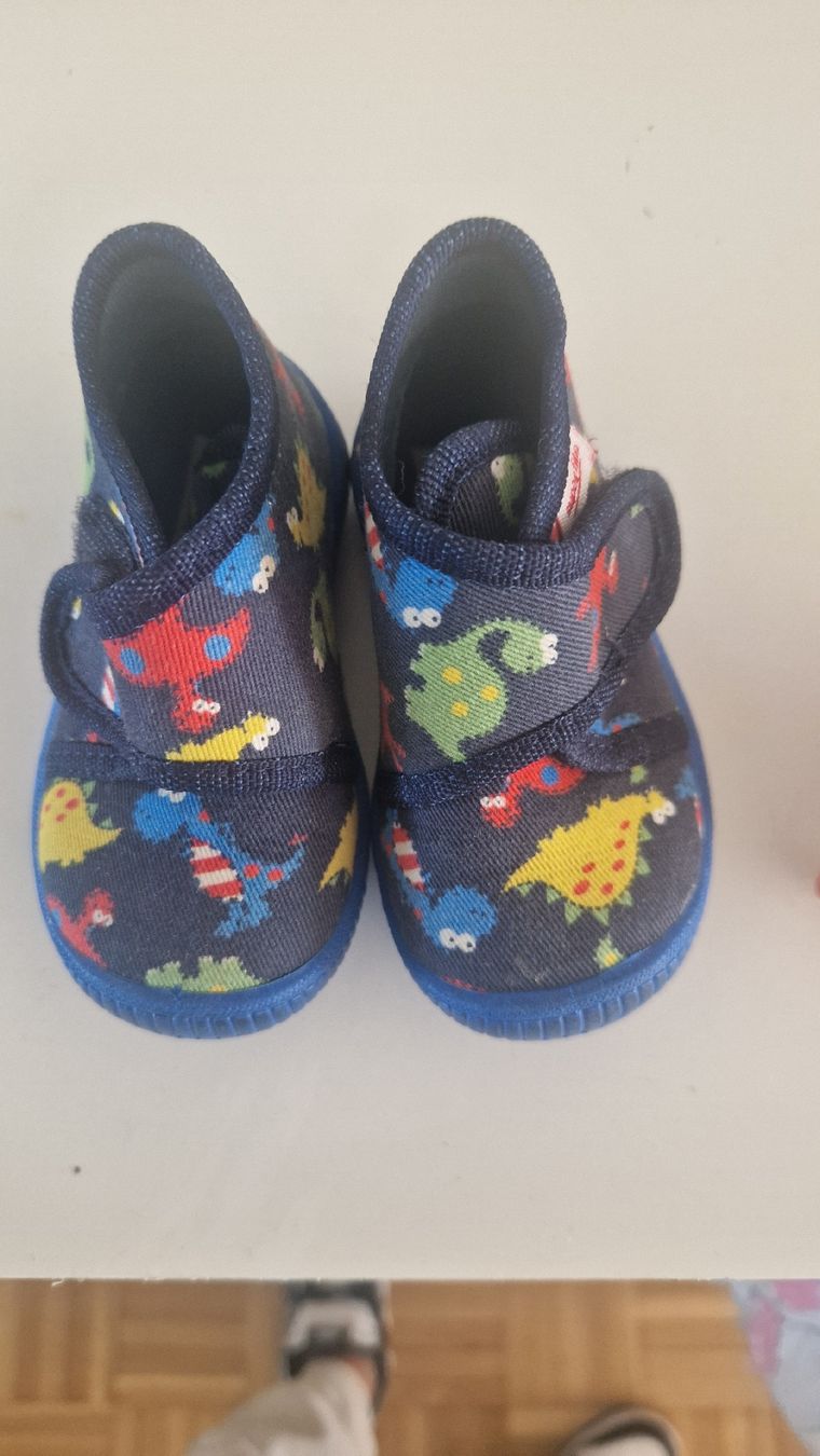 Superfit Scarpe per ragazzi: Superfit Hausschuhe  – Nuovo (secondo la descrizione) da Dietikon venduto da matej069