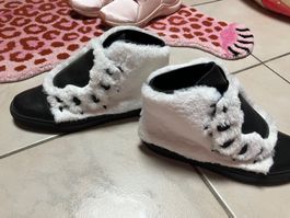 Chaussures Katy Perry femme 41 tbe noir blanc patte d’ours