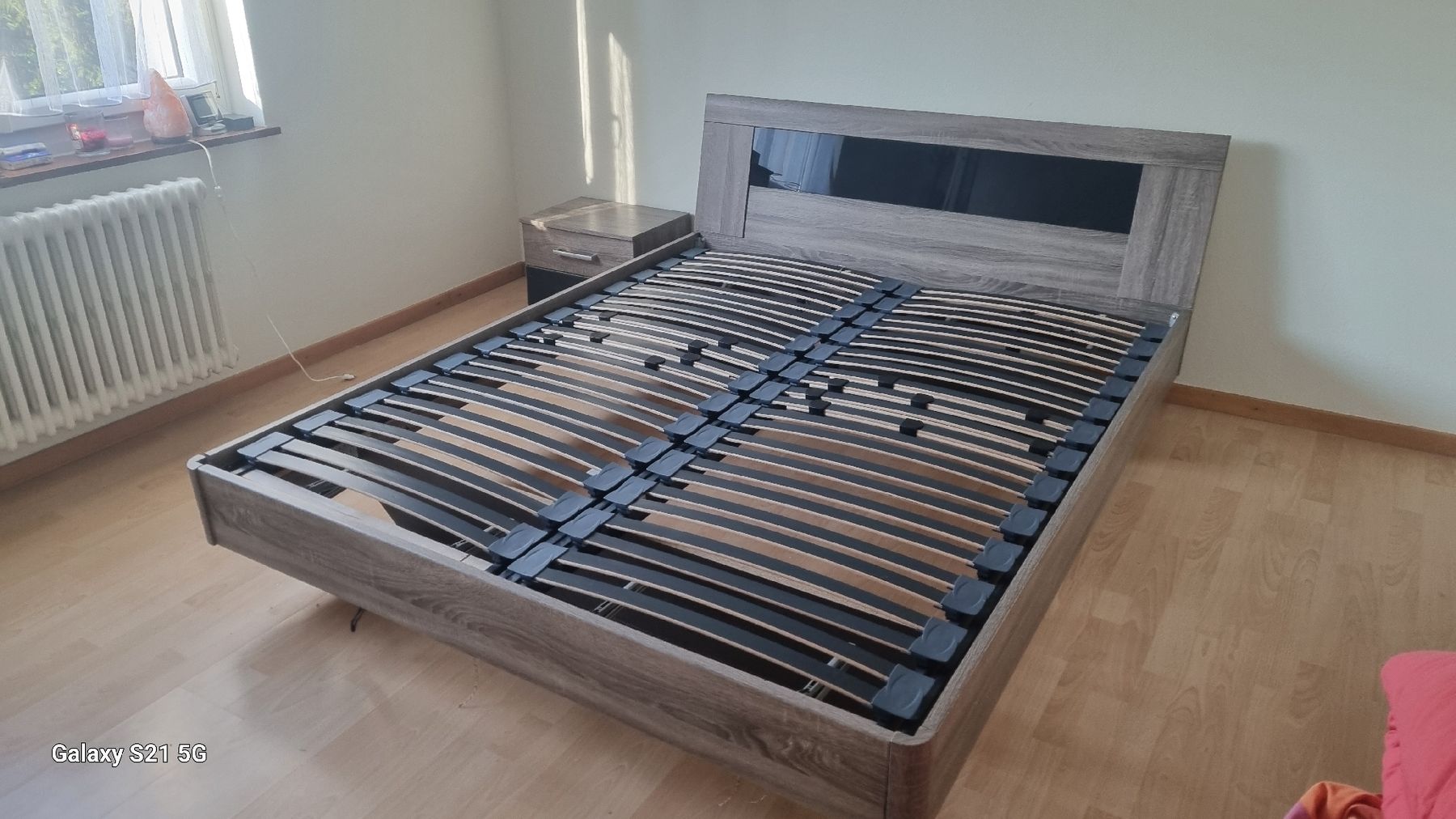 Lits: Bett mit Rost,Fernsehmöbel  – Neuf (Voir description) à Wildegg par pit_r66n