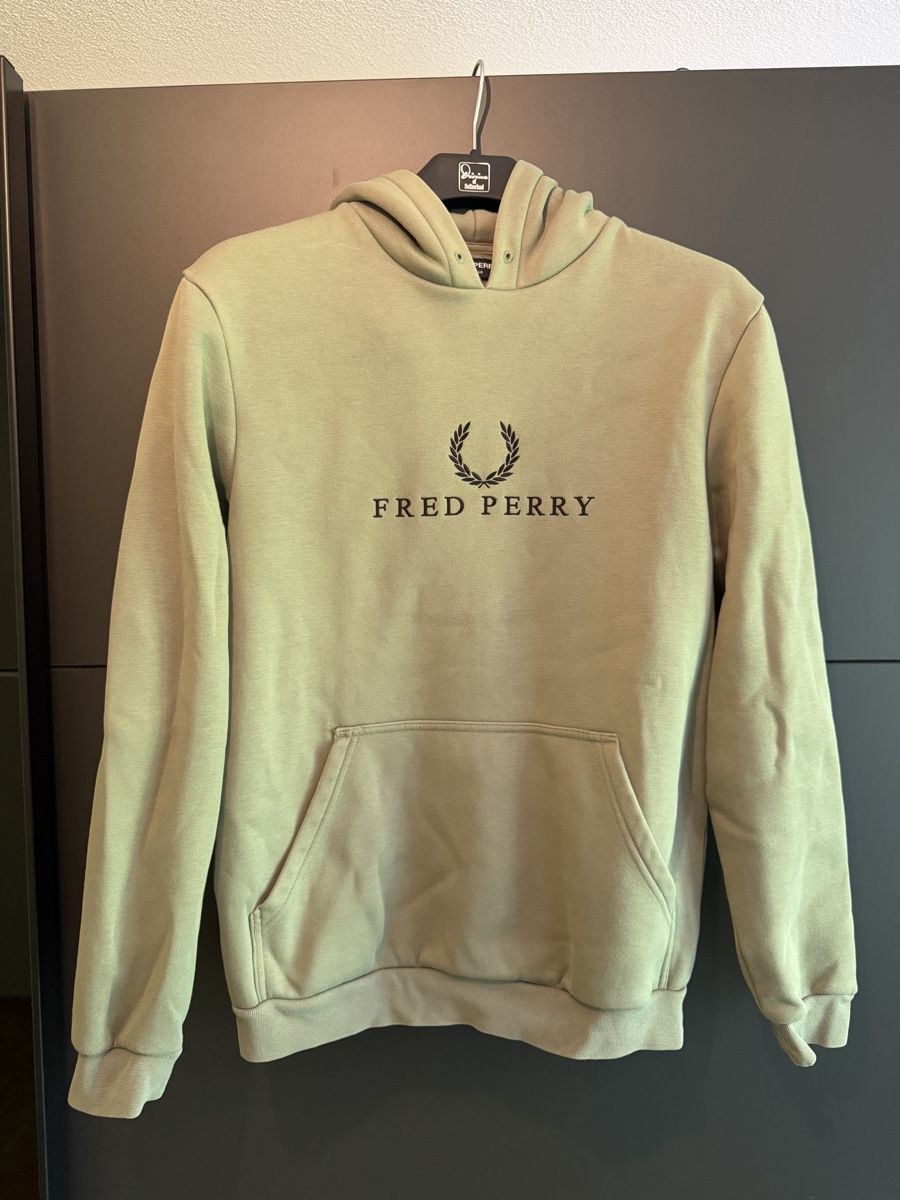 Fred Perry Maglioni & Felpe: Fred Perry Hoody – Usato da Suhr venduto da sr.96