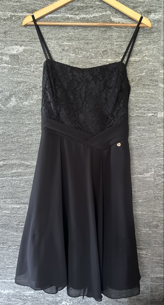 Vestiti: Schwarzes Kleid + Bolero – Usato da Lumbrein venduto da luapac_amy