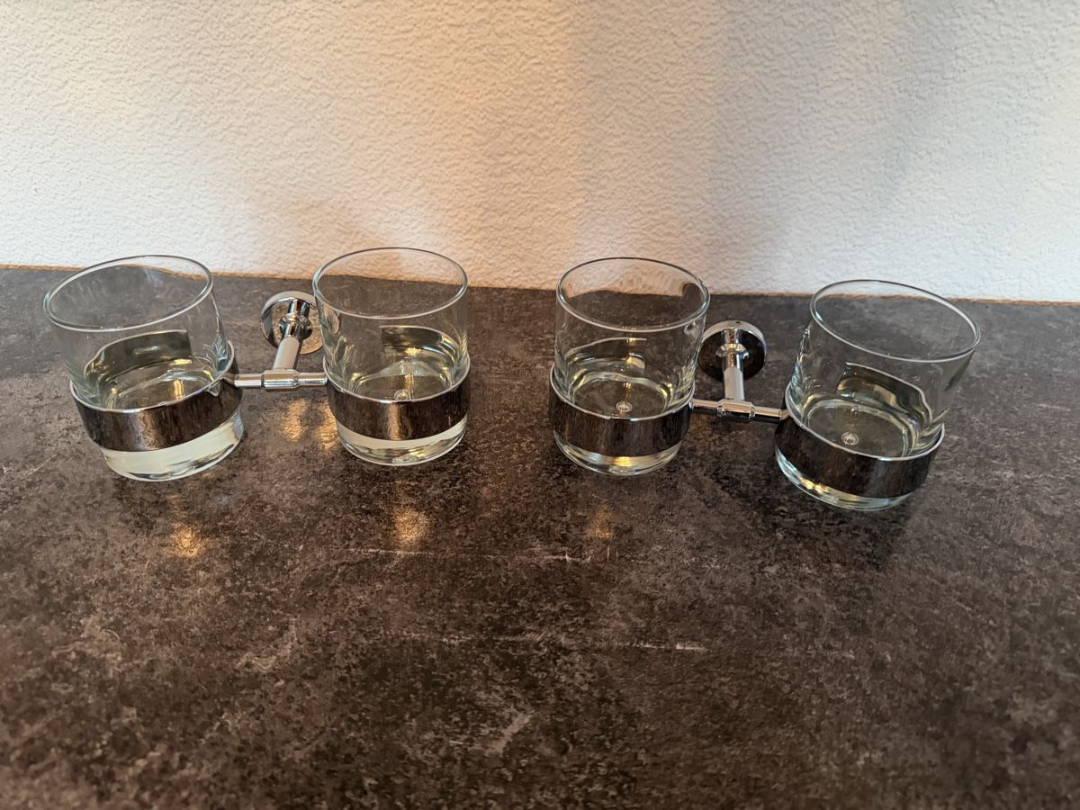 Altri accessori per il bagno: Zahnbürstenhalter – Usato da Chur venduto da Mabaum