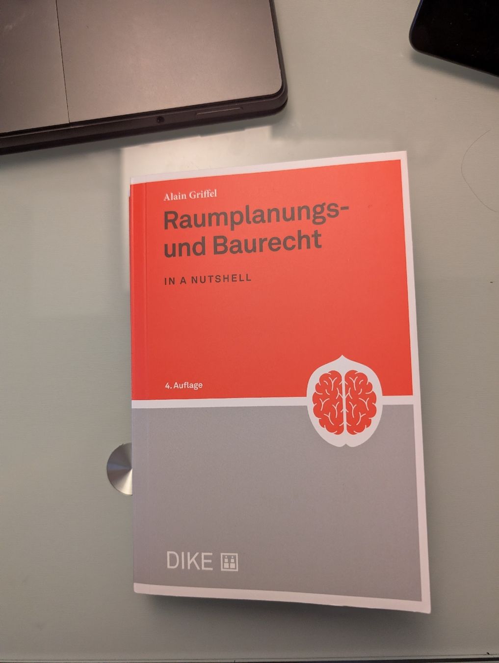Libri: Raumplanungs- und Baurecht IN A NUTSHELL, 4. Auflage – Usato da Wädenswil venduto da macik