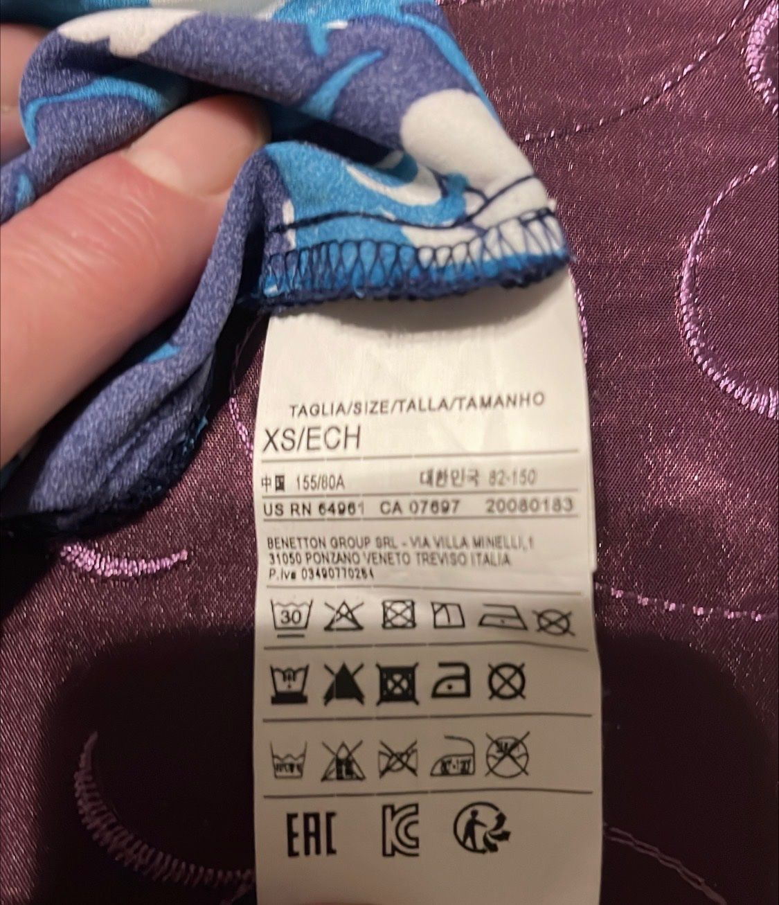 Camicette: Benetton Damen Bluse, Gr. 38, blau-weiss gemustert – Usato da Zürich venduto da Belisimo 3