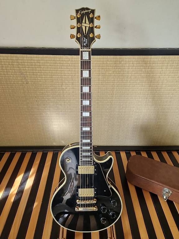 Epiphone Musikinstrumente: Epiphone JAPAN 2003 – Gebraucht aus St. Gallen von JodokGross