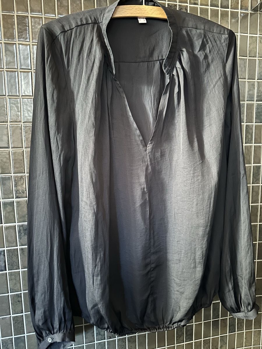 Esprit Camicette: Esprit Schwarze Bluse, neuwertig, Grösse M – Usato da Himmelried venduto da cookie50000