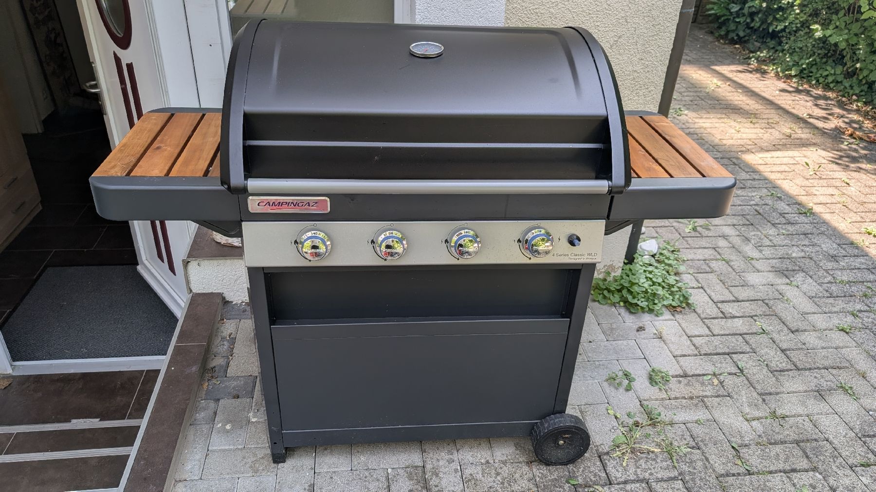 Griglie: Campingaz Gasgrill BBQ 4 Series – Usato da Bern venduto da promo-center