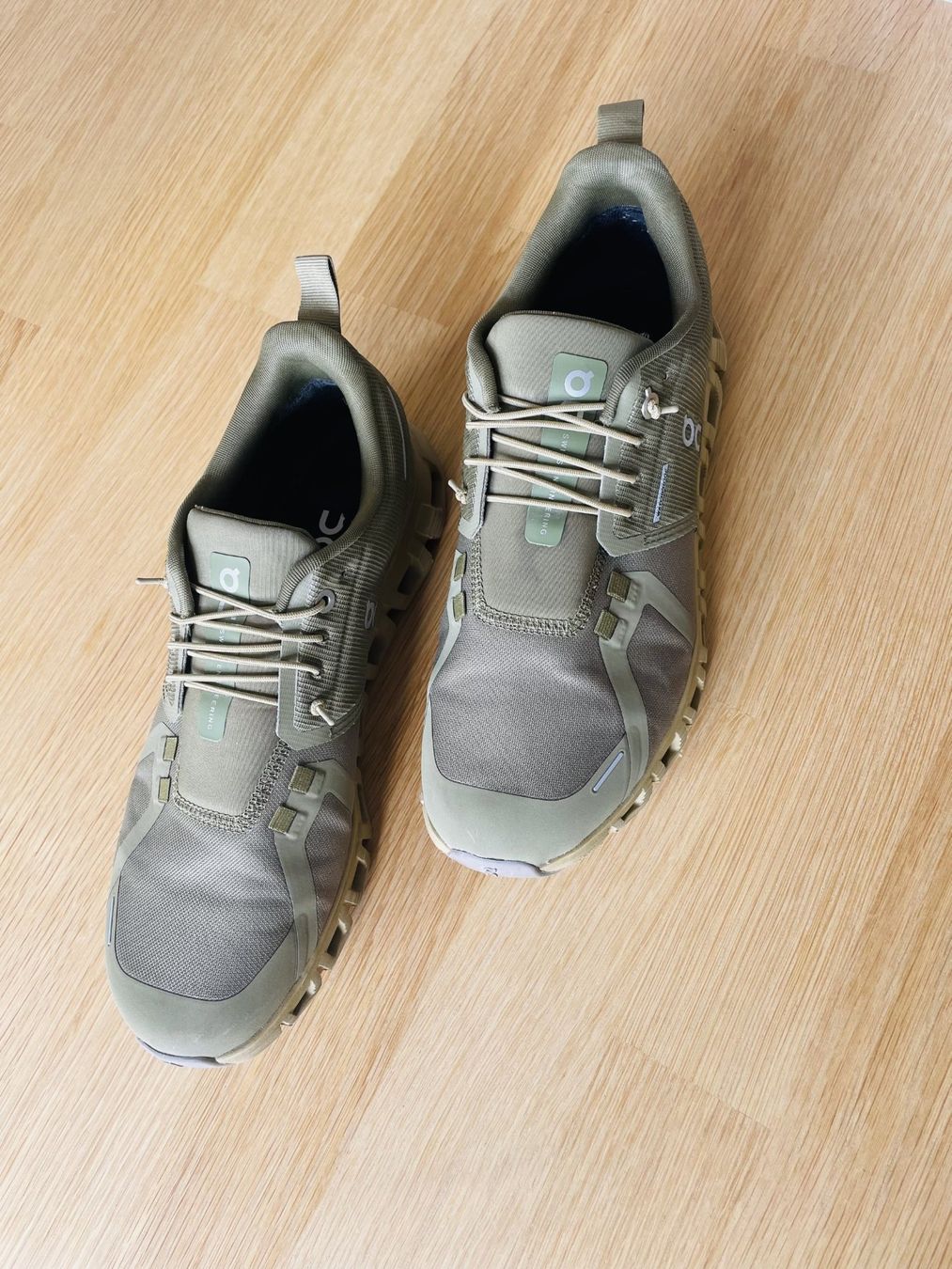 On Scarpe da uomo: On Schuh - M Cloud 6 Waterproof – Usato da Davos Platz venduto da CarmenRi 2