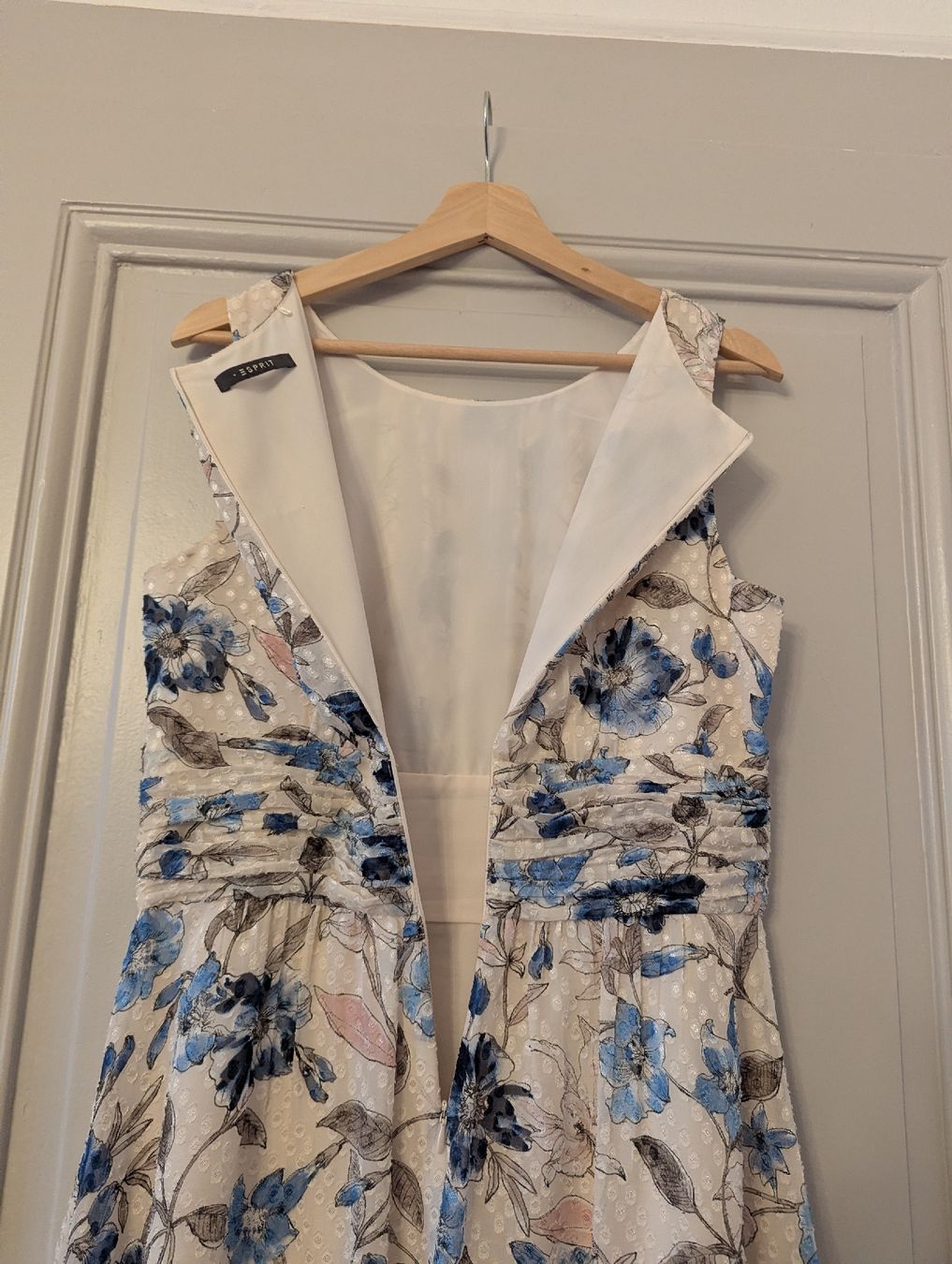Esprit Robes: sublime robe esprit 38 – Neuf (Voir description) à Montreux par dem_gyt9 3