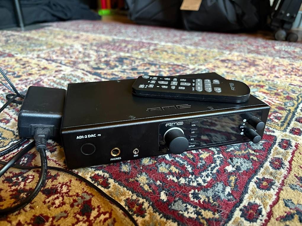 RME Studioequipment: Vends RME Audio ADI-2 DAC FS – Gebraucht aus L’auberson von Diatoun