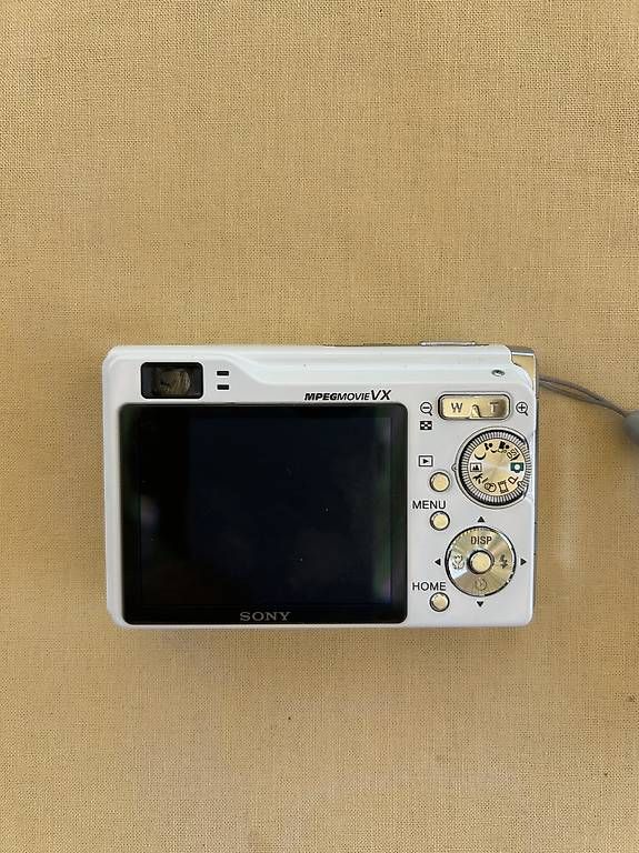 Kamera: Sony Steady Shot DSC-W80 – Gebraucht aus Plan-les-Ouates von Kiss-bodolay 1