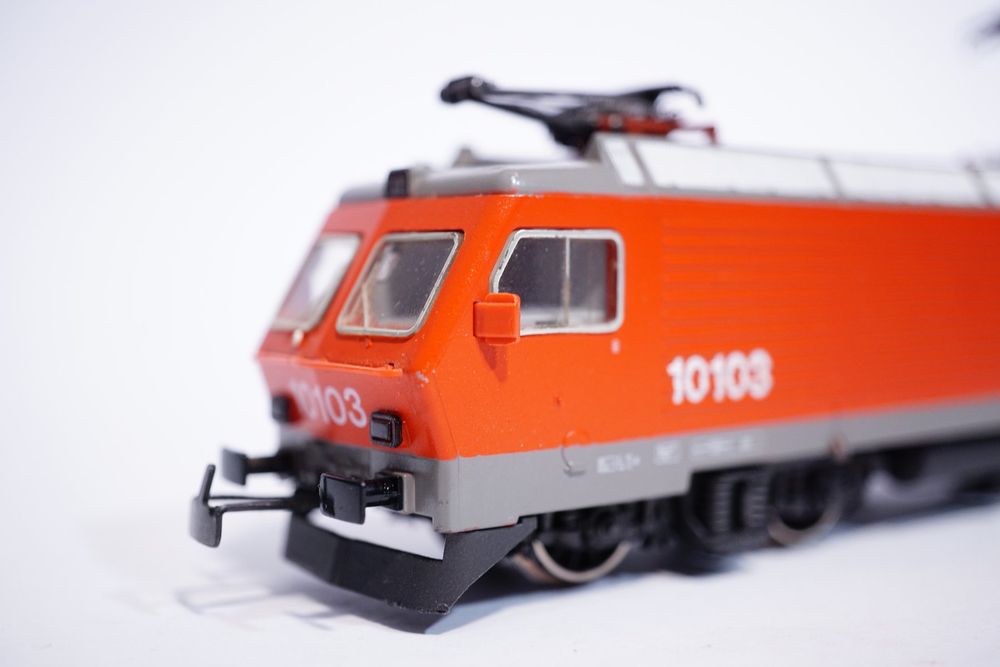 Locomotive électrique HOBBYTRAIN Re 4/4 10103 CFF Ep IV - Digitale Sonore H28401S - Neuf