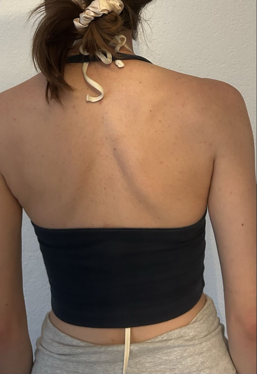 Top: Haut dos nu  – Usato da Muntelier venduto da cel_5syj 1