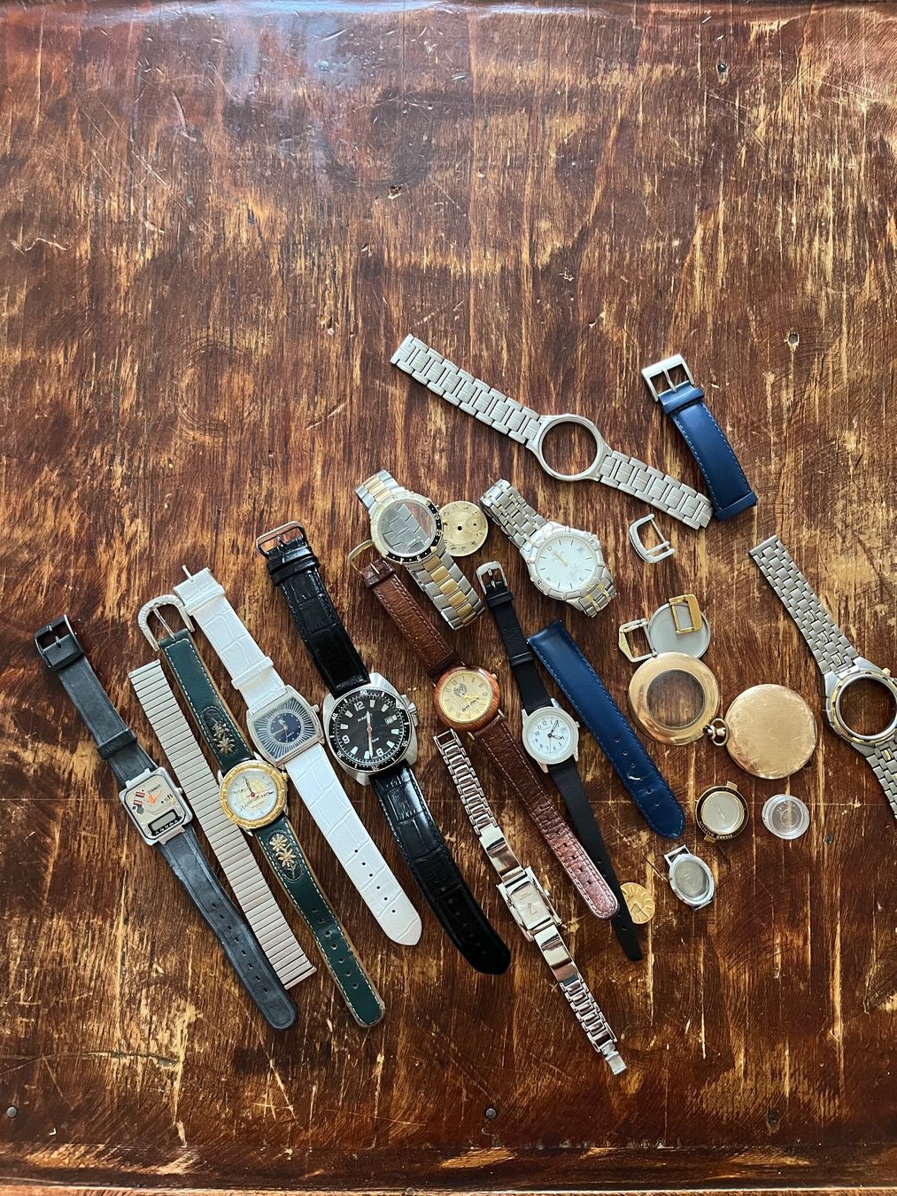 Tissot Orologi: Lot de montres – Difettoso da GENEVE venduto da hehakasapa