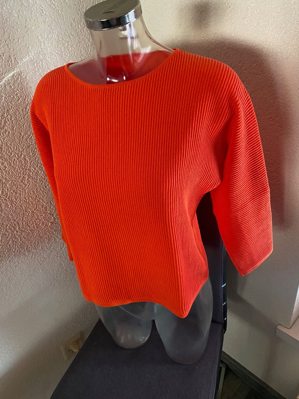 Pulls & Sweat-shirts: 3/4 Arm Pulli   orange. Grösse S – D'occasion à Allenwinden par Obalu 1