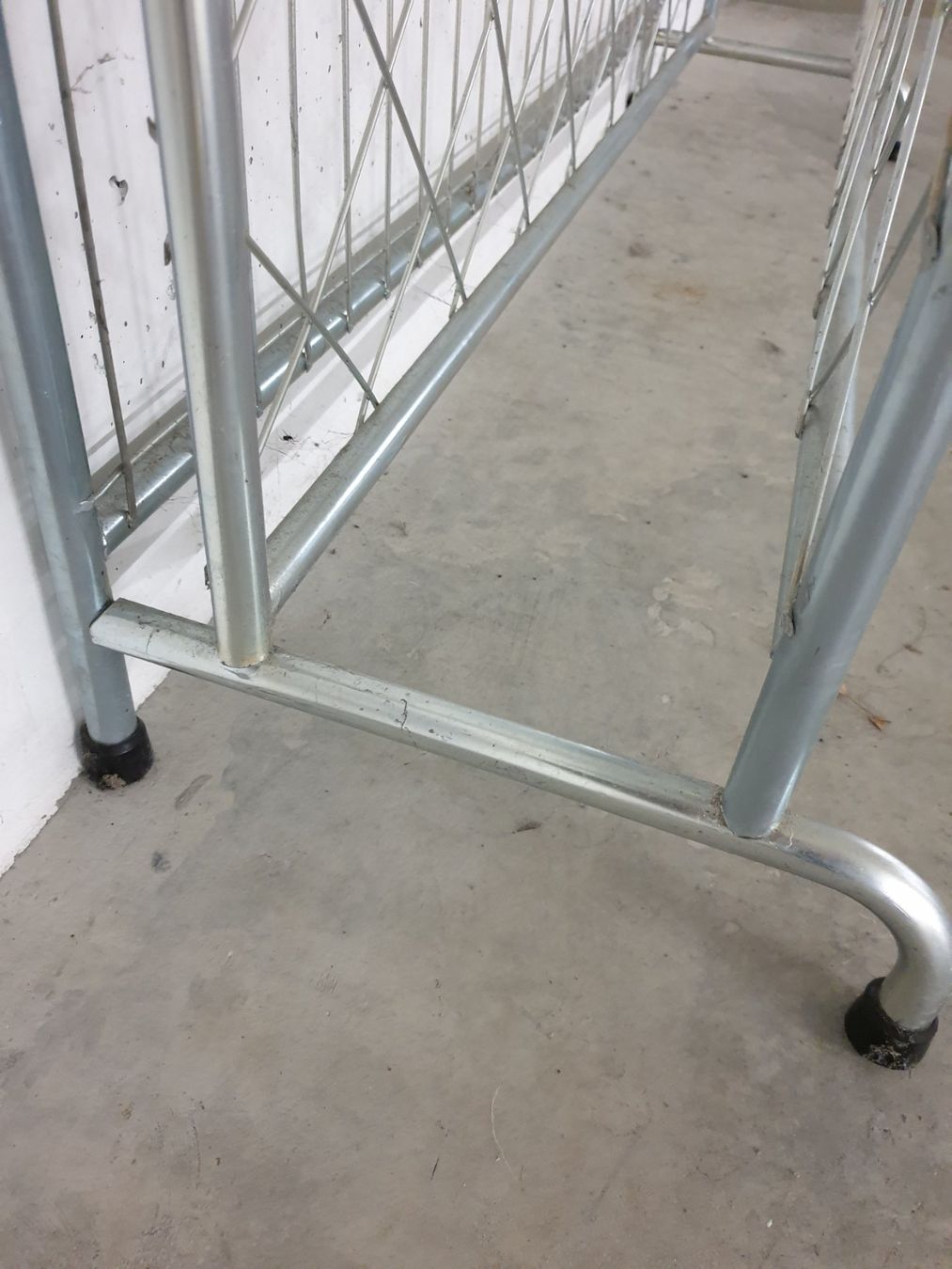 Scaffali: Wein-/Flaschengestell Metall – Usato da Gossau SG venduto da rir_n22k 2
