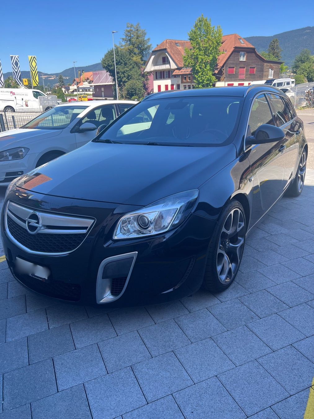 Opel Autos: Opel Insignia OPC – D'occasion à Leuzigen par jas_wll7
