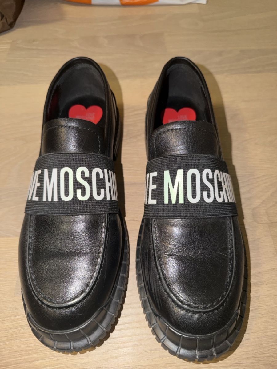 Moschino Scarpe da donna: MOSCHINO Mokassins Gr.38 – Nuovo (secondo la descrizione) da Hinwil venduto da zu_zuli