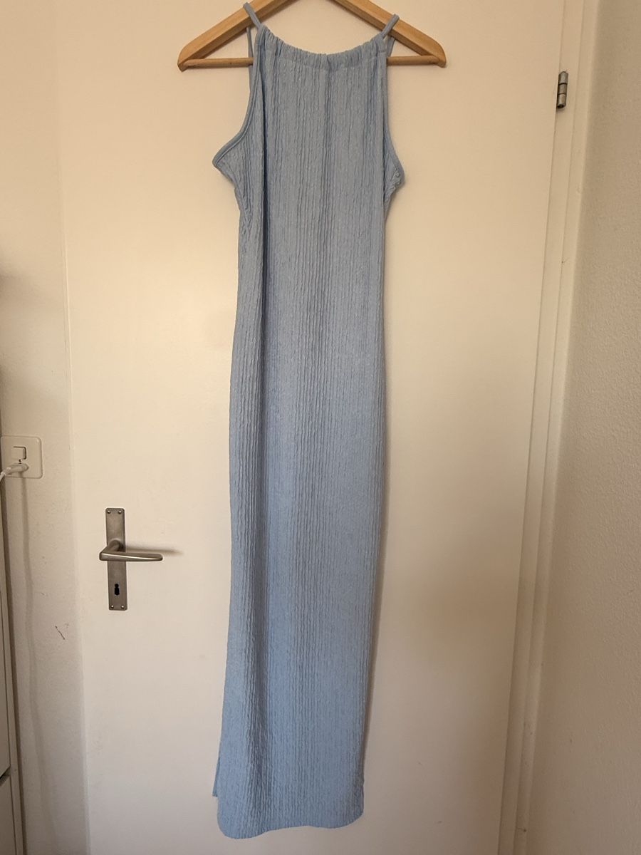Kleider: Damen Kleid hellblau gr S  – Gebraucht aus Belp von Lu96
