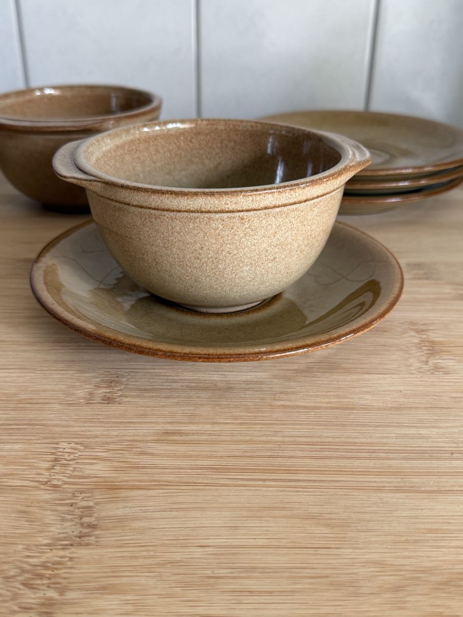 Set di piatti: Geschirr Set, Vintage Look, Teller, Tasse – Nuovo (secondo la descrizione) da Basel venduto da zukk_