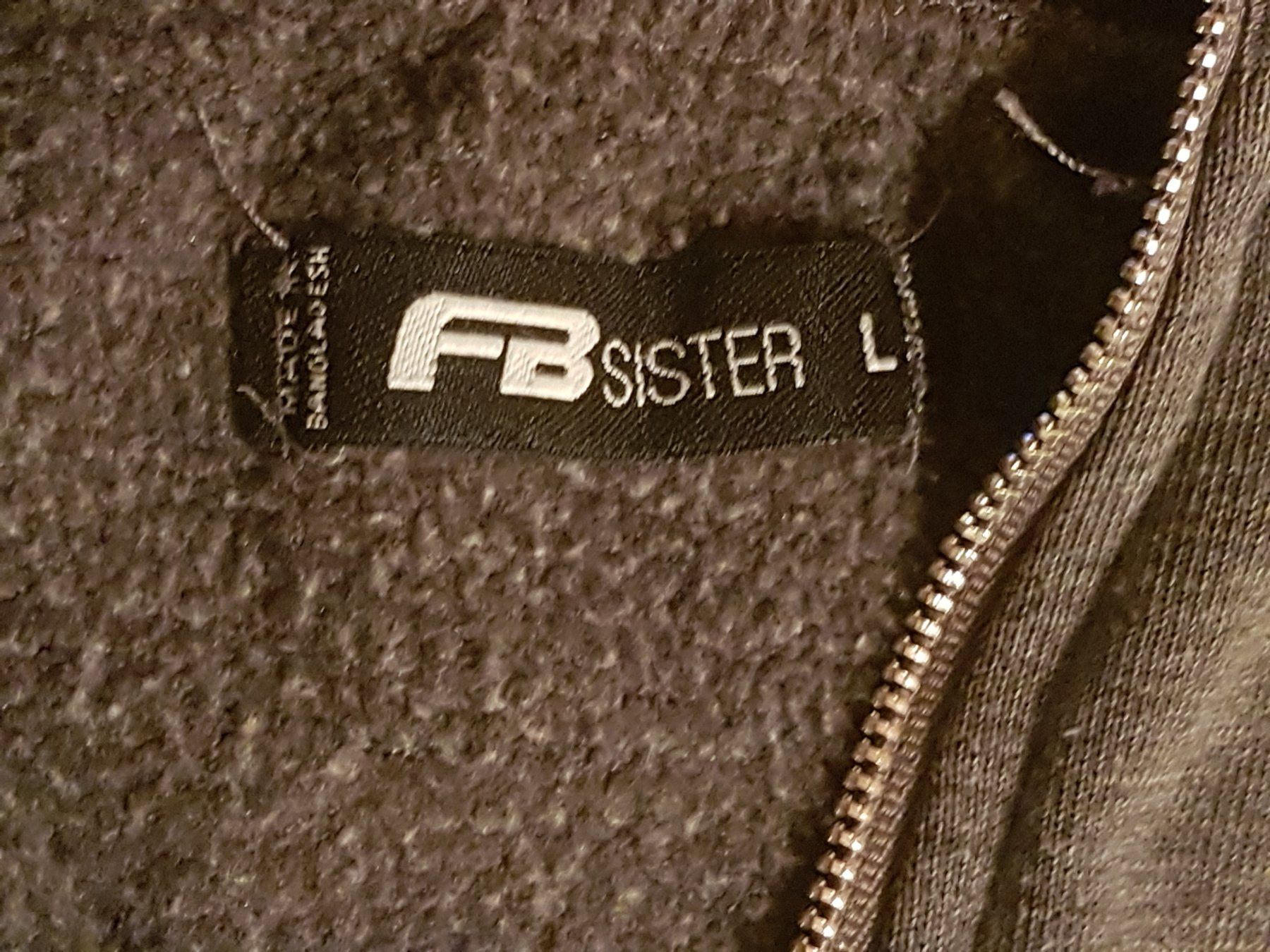 Vestiti: Robe pull sweat taille L marque FB Sister – Usato da Villiers venduto da san_jn5w 3
