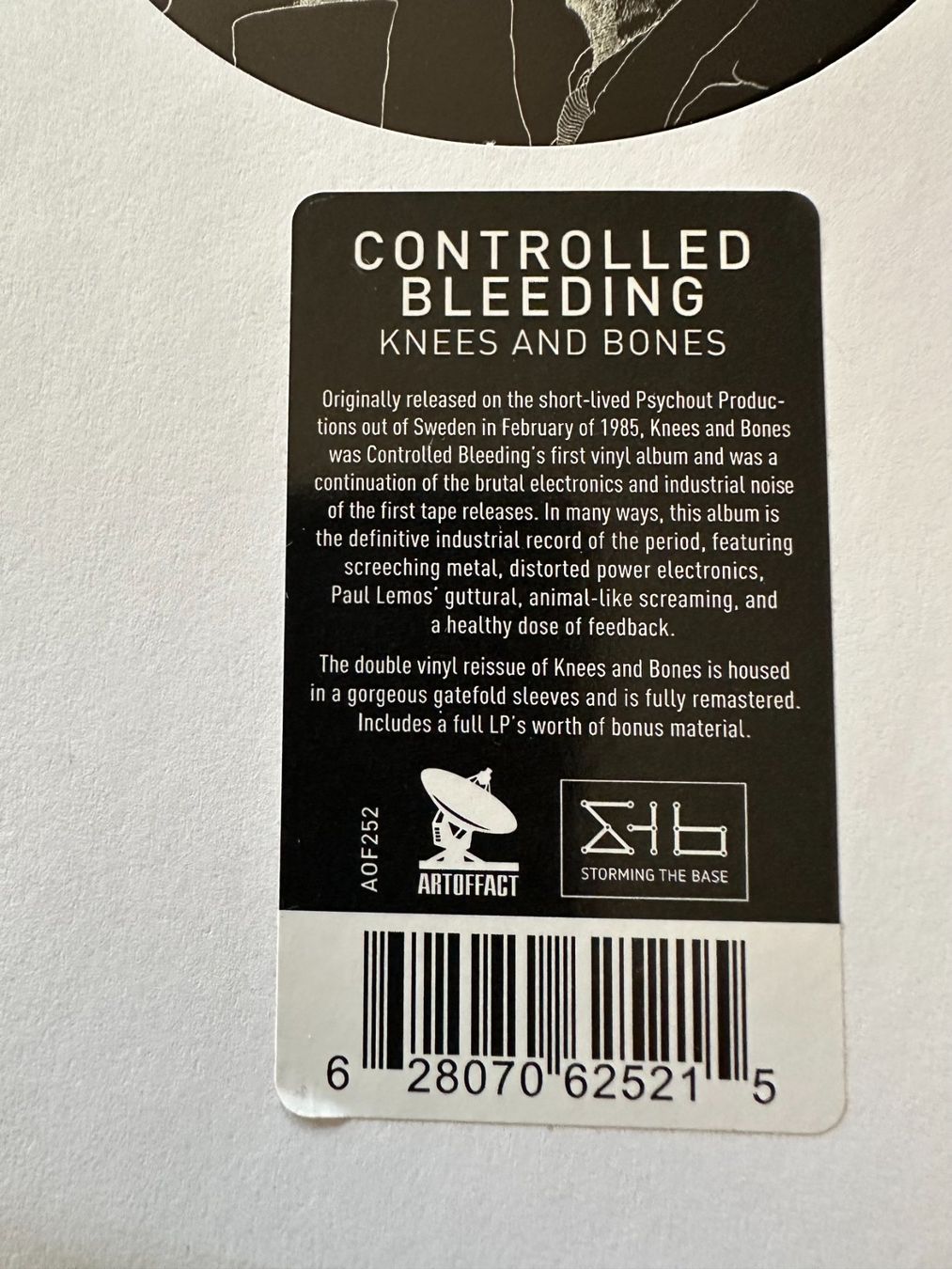 Dischi in vinile: CONTROLLED BLEEDING 2LPS KNEES AND BONES - INDUSTRIAL – Nuovo (secondo la descrizione) da Sion venduto da jaipur1401 5