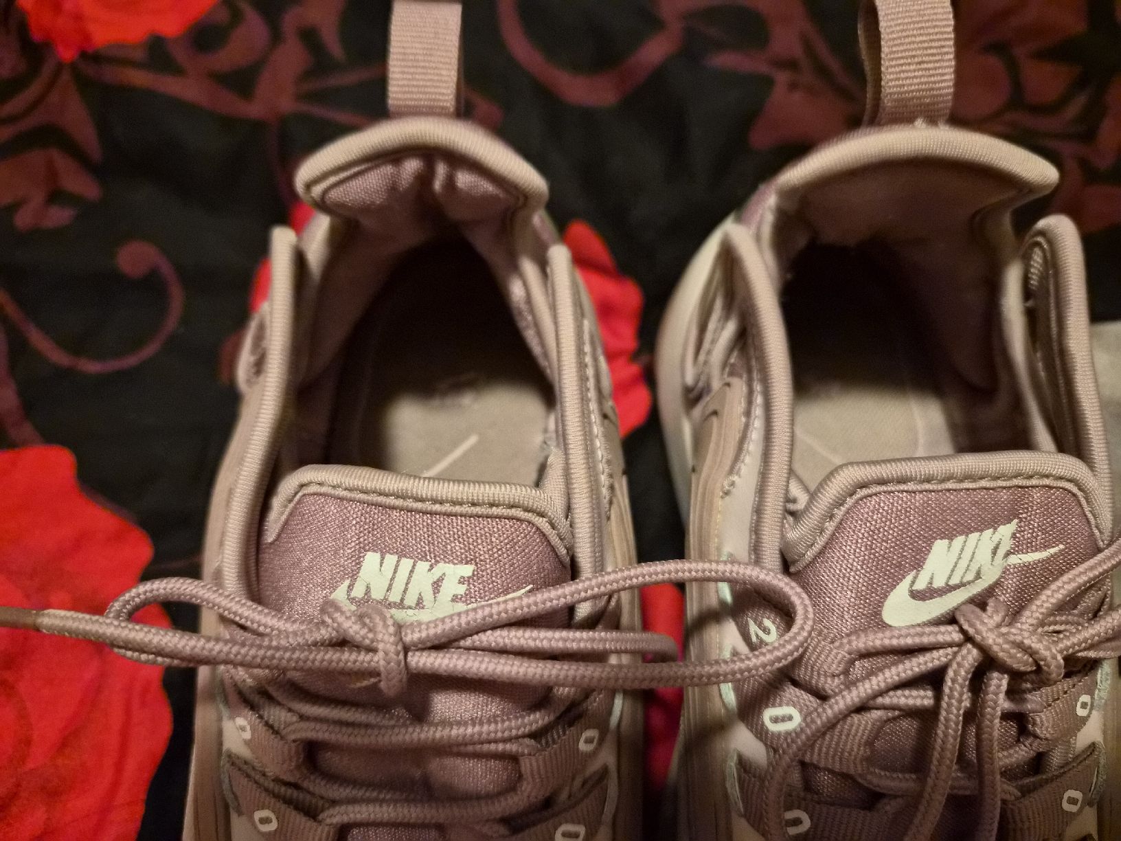 Nike Scarpe da donna: Nike Zoom 2K grösse 38.5 – Nuovo (secondo la descrizione) da Dietikon venduto da Eleda 3