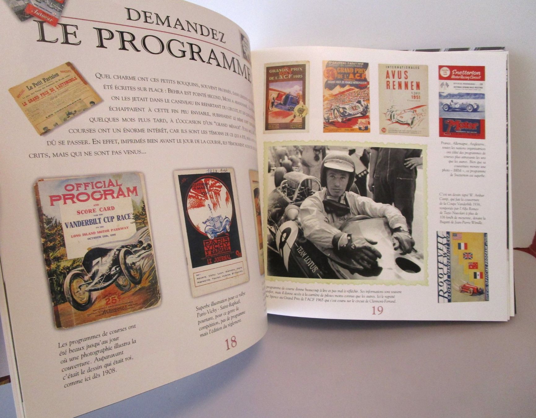Libri: LIVRE OBJETS DE L'AUTOMOBILE A COLLECTIONNER – Nuovo (secondo la descrizione) da Chêne-Bourg venduto da breno56 3