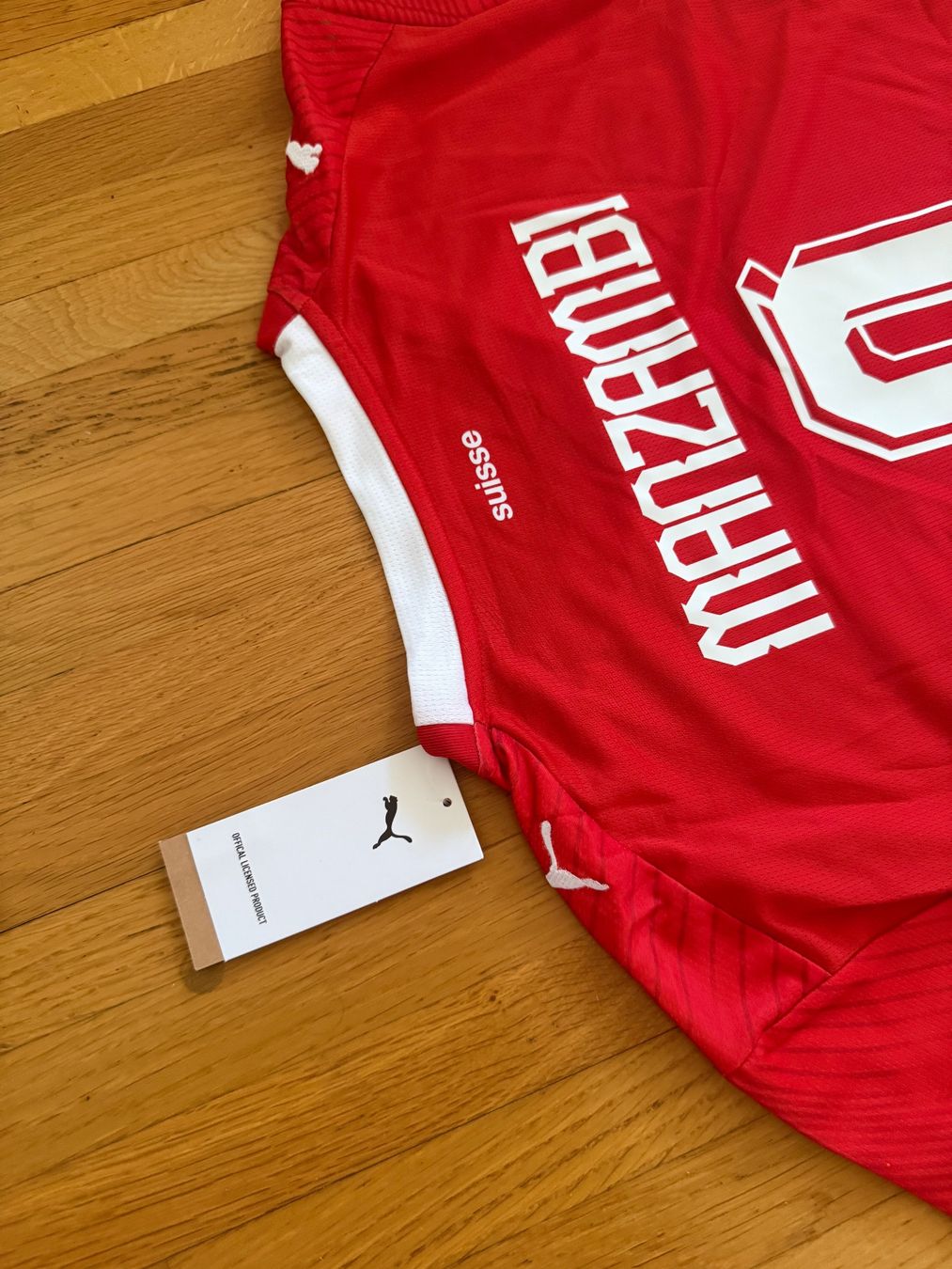 Camicie: Schweiz Johan Manzambi Trikot #9 - L – Nuovo e nell'imballaggio originale da Zürich venduto da PMJ-Shop 2