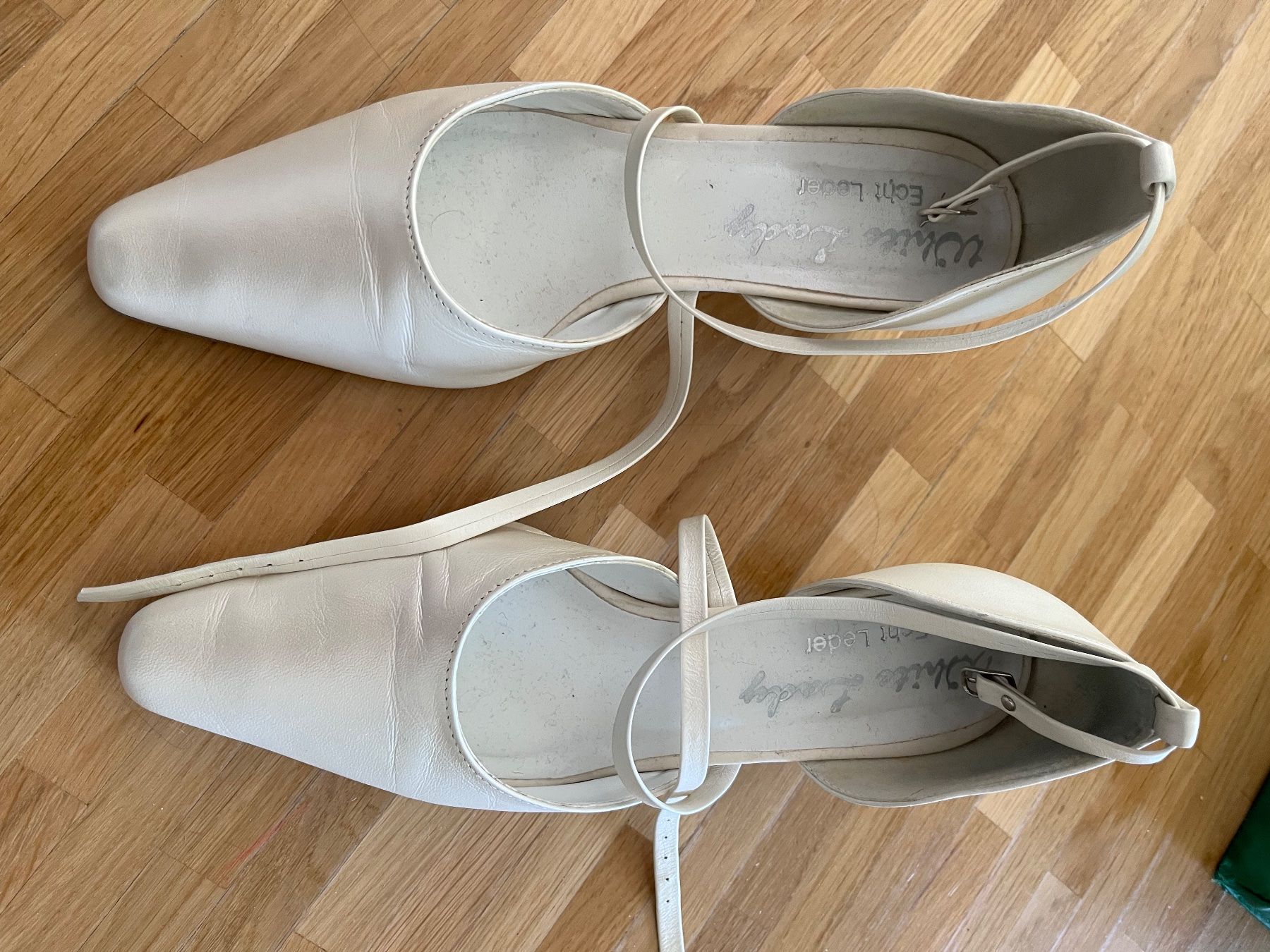 Scarpe da donna: Hochzeitsschuhe – Usato da St. Gallen venduto da hel_z86y