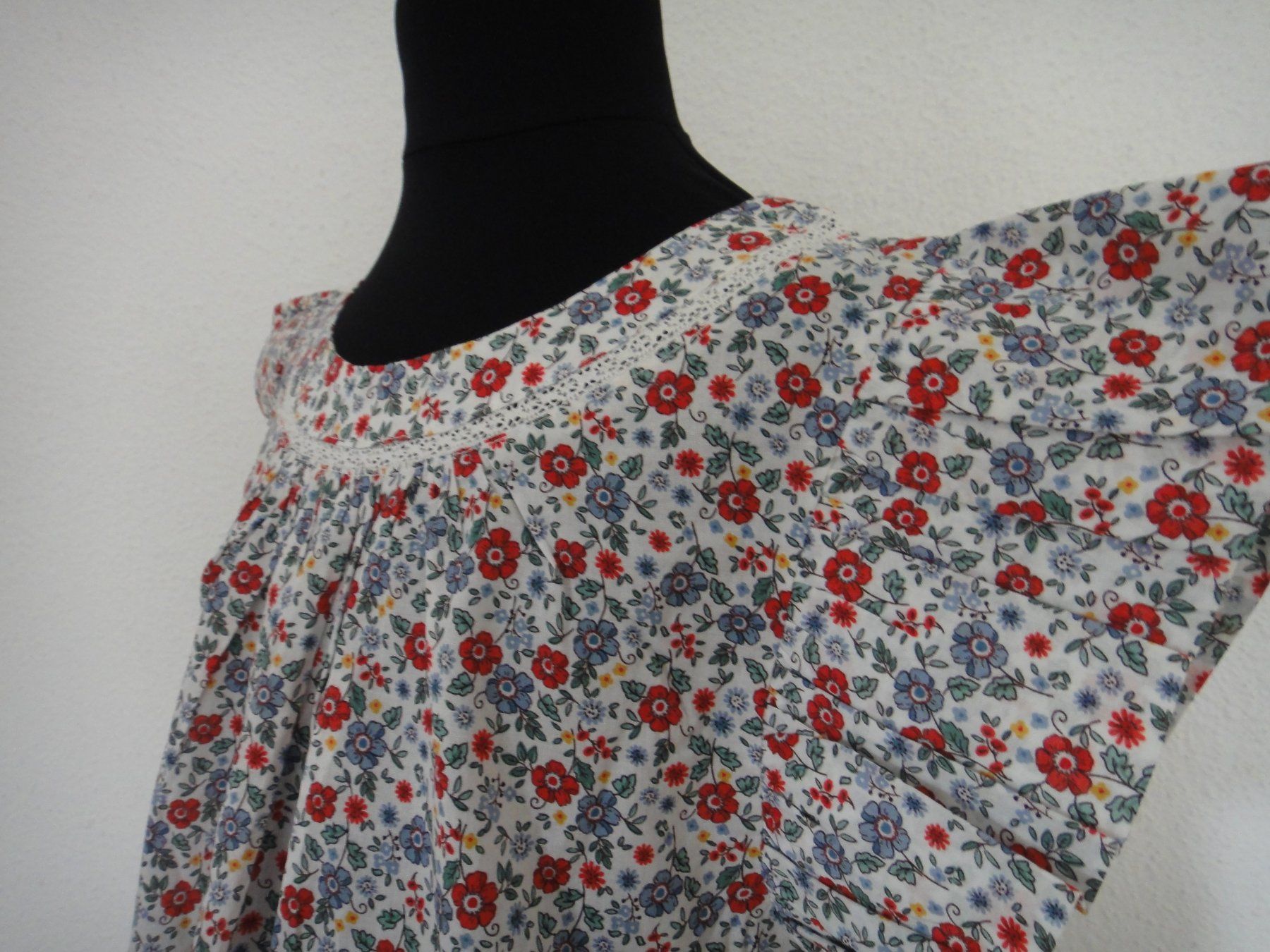 Camicette, T-shirt & Top: Neue Bluse "Coconut" 12 Jahre – Nuovo (secondo la descrizione) da Winterthur venduto da LemonTree5 1