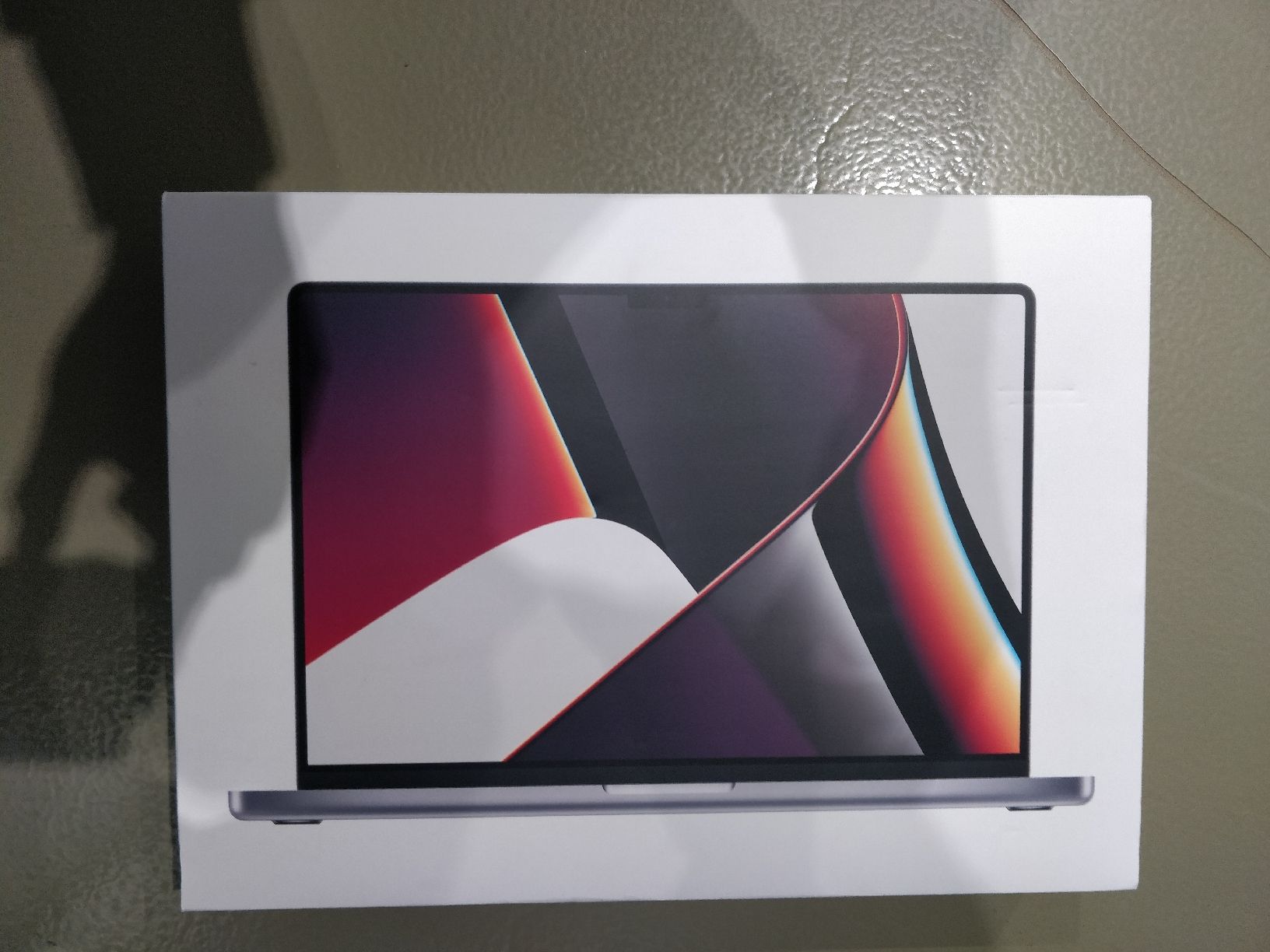 Sonstige Dekorationen & Accessoires: Schachtel / Box MacBook Pro 16 inch – Gebraucht aus Flawil von rcnkr