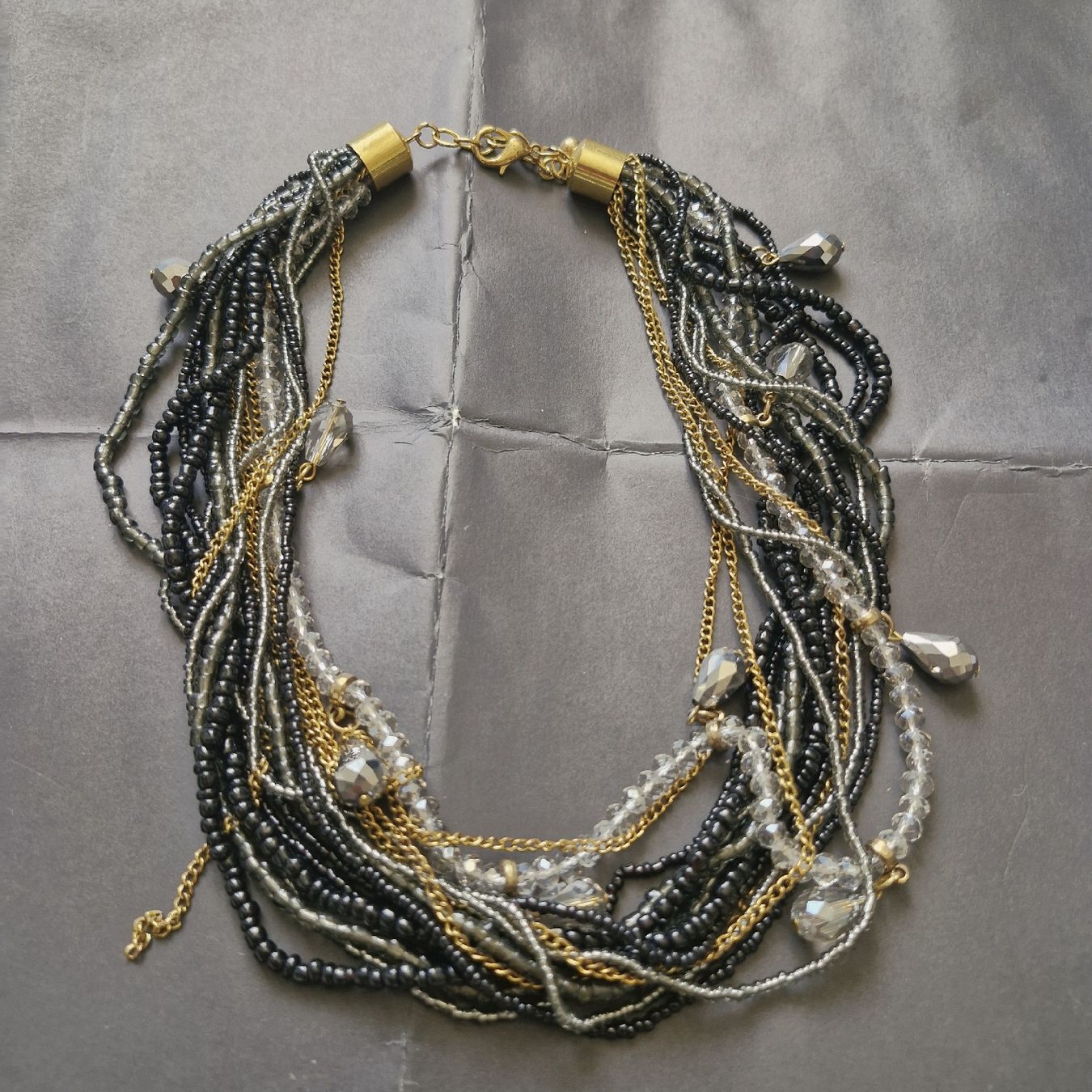 Ketten: Collier tricolore – Gebraucht aus Neuchâtel von yas_zdb7