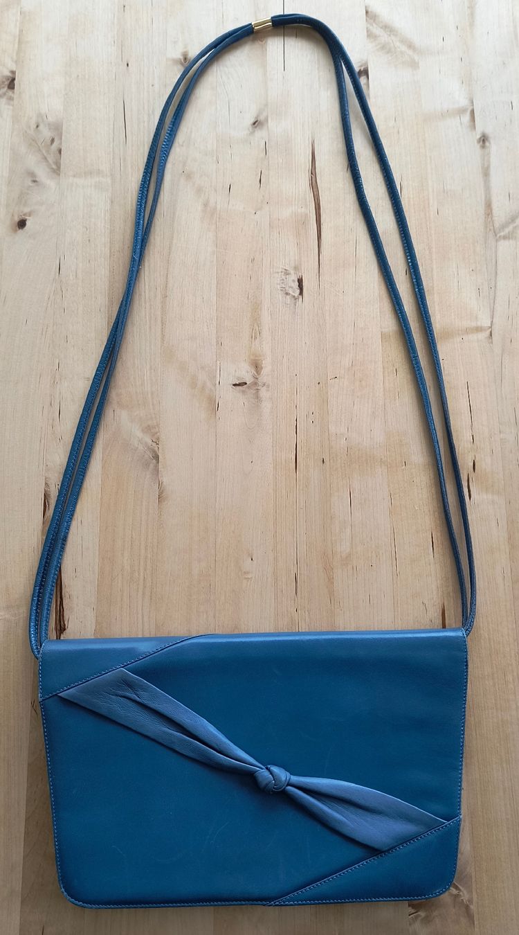 Bally Borse da donna: Original vintage Bally Handtasche hellblau  – Usato da Langendorf venduto da thouwanda