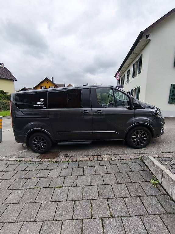 Automobili: Ford Tourneo Custom – Usato da Windisch venduto da Elmato1 4