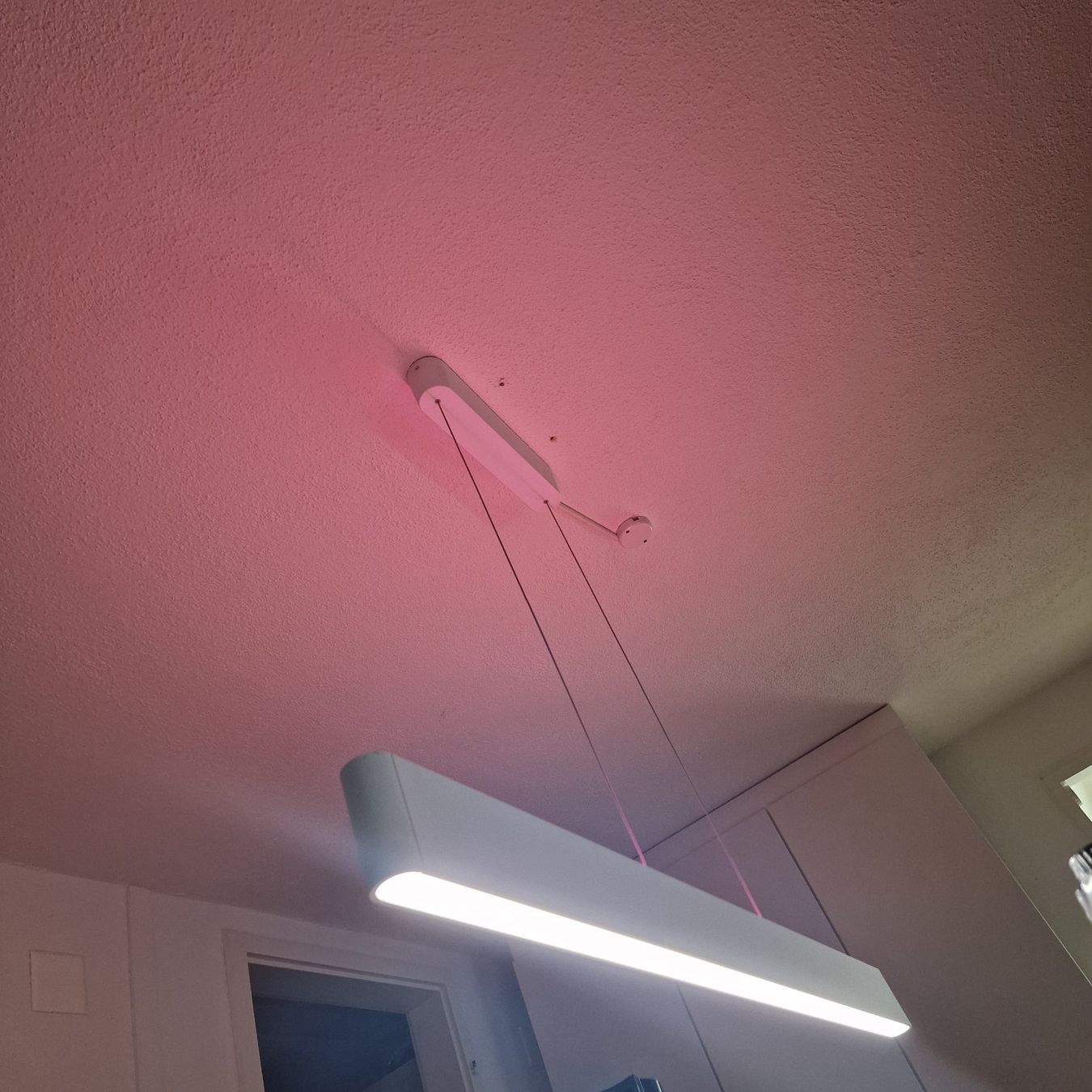 Philips Lampadari & plafoniere: Philips hue ensis Weiss – Usato da Bottighofen venduto da Zwanzgerli
