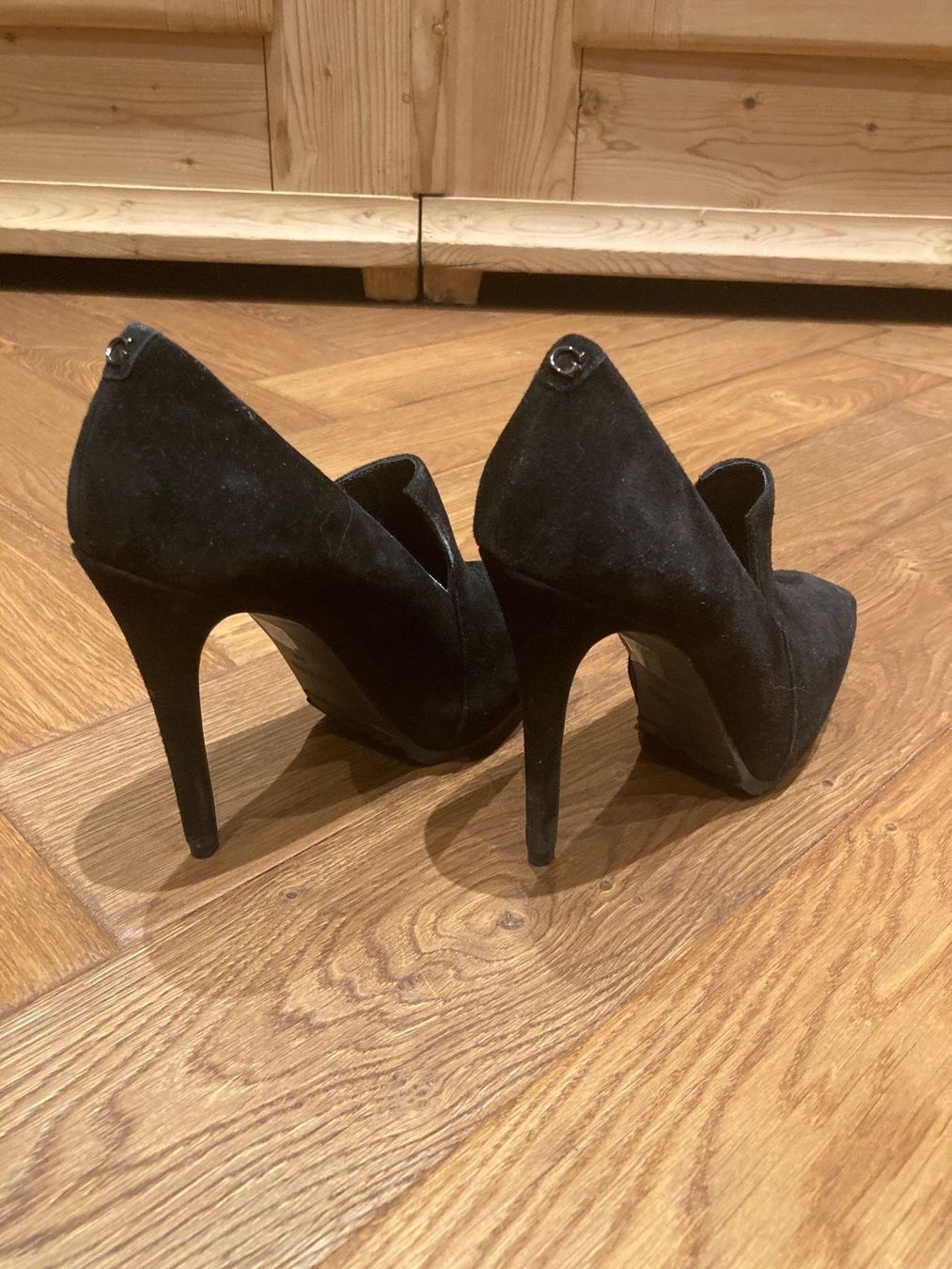 Guess Chaussures femmes: High Hells – D'occasion à Rorschach par Loonimuh 3