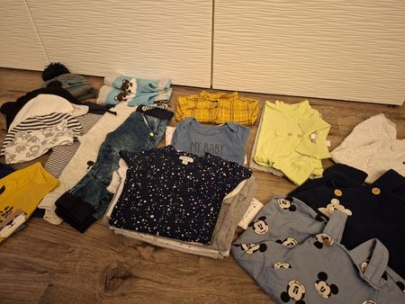 Kleiderpaket Jungen, Gr. 74/80, 29 Teile