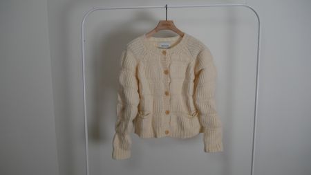 Henrik Vibskov Cardigan Strickjacke Damen beige weiss Luxus
