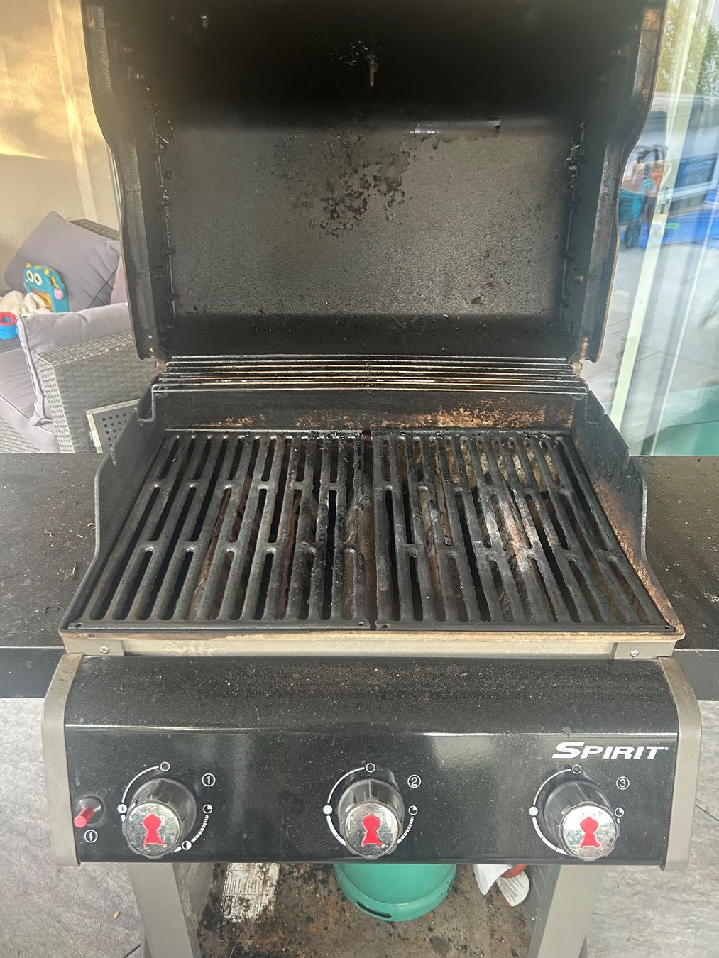 Weber Grills: Weber Gasgrill Spirit 2013 – Gebraucht aus Schaan von andreasbreuss 1